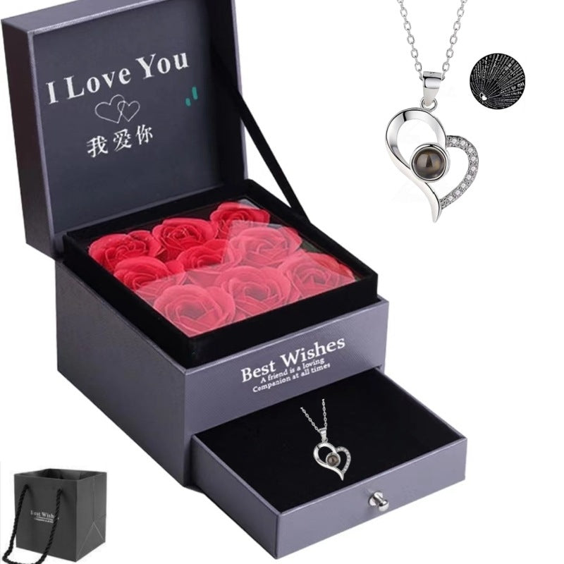 100 Languages "I Love You" Projection Necklace - Hidden Message Heart Pendant Gift
